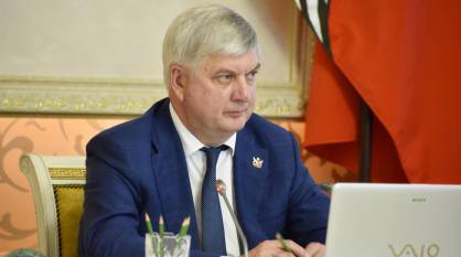 Воронежский губернатор: с начала года выдано 42 сертификата на покупку жилья для детей-сирот