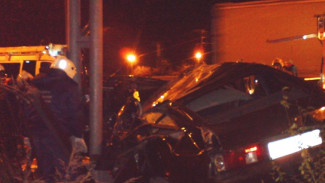 Воронежец на «Москвиче» погиб при столкновении с рекламной опорой