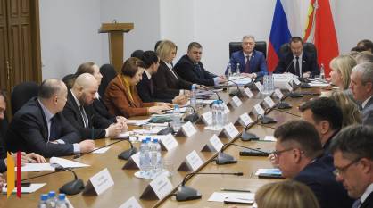 Реформа местного самоуправления: в Воронежской облдуме обсудили эффективность и прозрачность взаимодействия властей и граждан