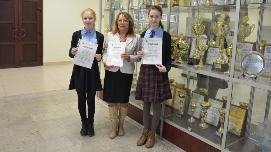 Репьевские школьники победили на конкурсе «Культурные традиции нашего края»