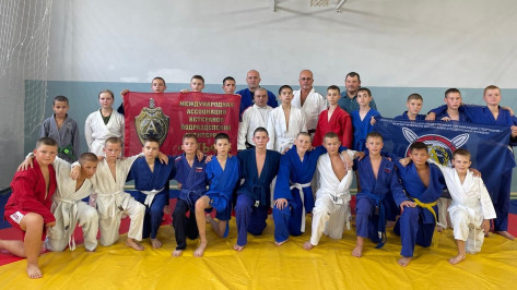 Кадеты воронежского Горожанского кадетского корпуса приняли участие в спортивном мероприятии по дзюдо