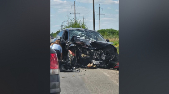 В Воронежской области столкнулись «Лада Гранта» и Mazda: пострадали 3 человека