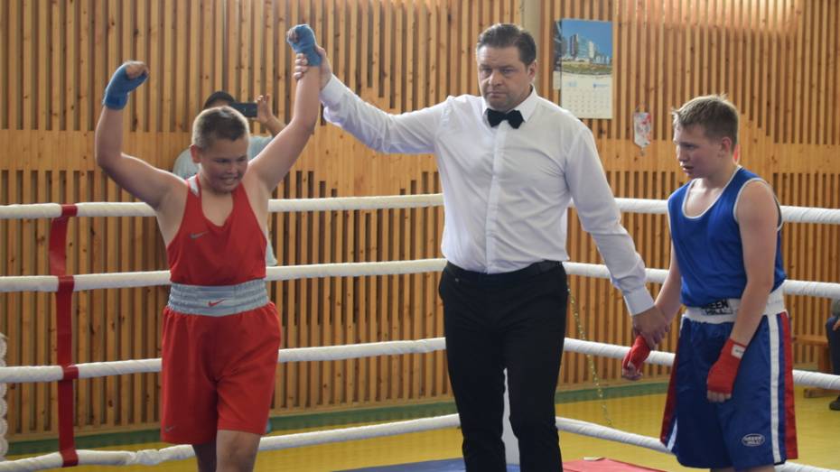 Грибановские боксеры завоевали 5 золотых медалей открытого районного ринга 