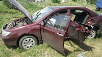 Под Воронежем два младенца пострадали в ДТП с «КамАЗом» 