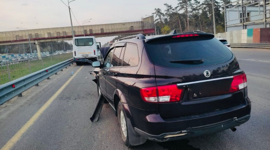 Дети пострадали в ДТП с маршруткой на Московском проспекте в Воронеже
