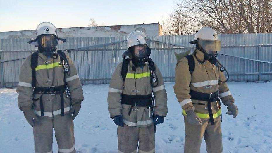 Хохольские пожарные победили в областном конкурсе профмастерства