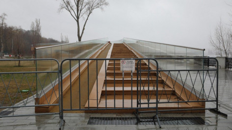 Смотровая площадка на Петровской набережной в Воронеже будет закрыта до 20 апреля