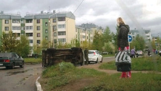 В Богучаре из-за отказа тормозов перевернулась «Нива»