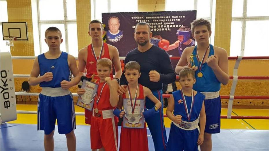 Лискинские боксеры завоевали 3 «золота» областного турнира