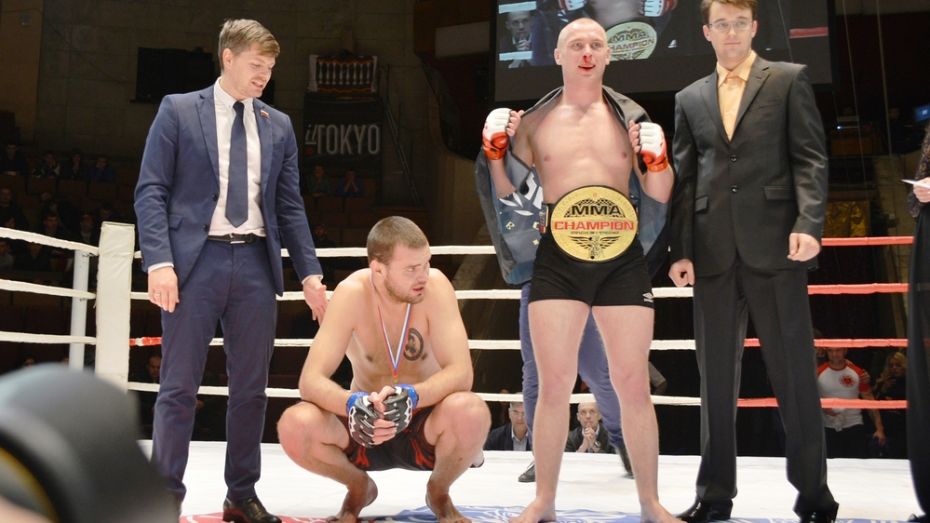 Семилукский спортсмен стал чемпионом  Fight Riot VIII