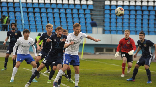 «Факел» одержал волевую победу над «Нефтехимиком» в Воронеже