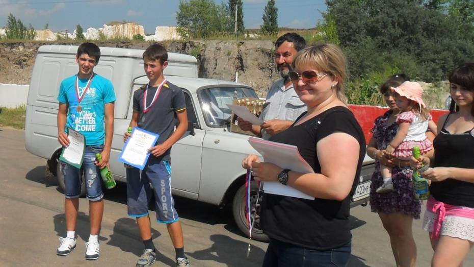 Кантемировские школьники стали победителями регионального турнира по автомногоборью