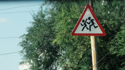 В Воронеже Hyundai Solaris наехал на 13-летнего пешехода