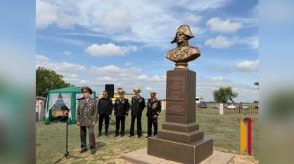 Памятник флотоводцу Федору Ушакову открыли в Воронежской области