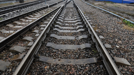 За два месяца на железной дороге в Воронежской области погибли 4 человека