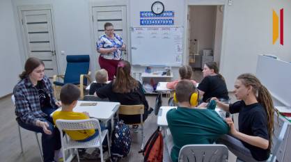 «С аутизмом можно жить счастливо»: как воронежским семьям помогают воспитывать детей с РАС