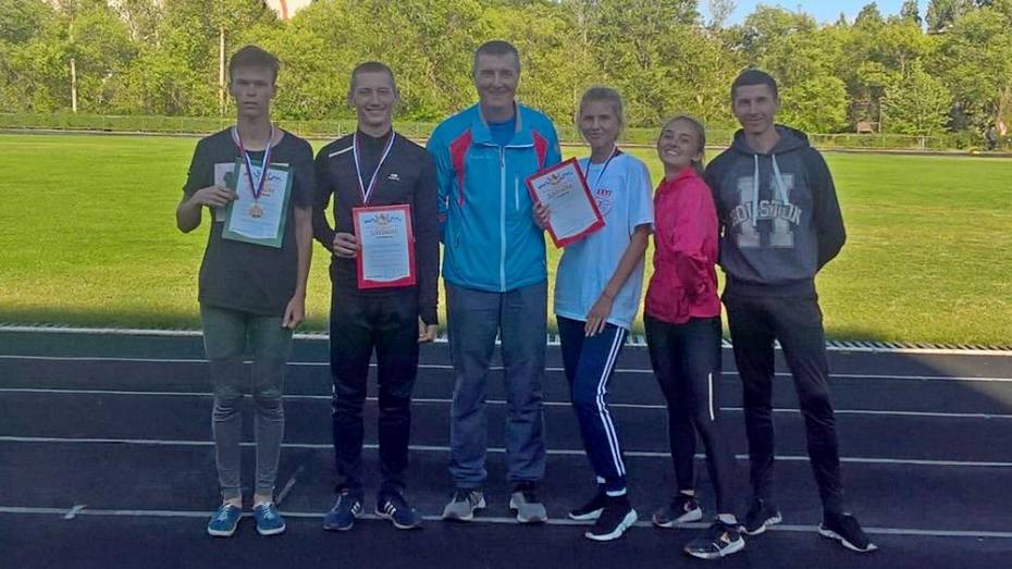 Калачеевские спортсмены выиграли 2 «золота» на областном чемпионате по легкой атлетике