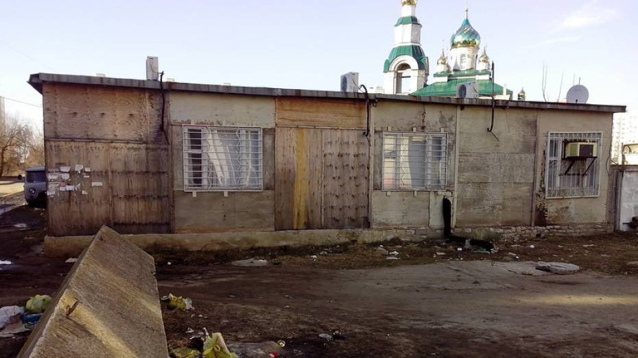 В воронежском Шилово компания незаконно организовала автостоянку