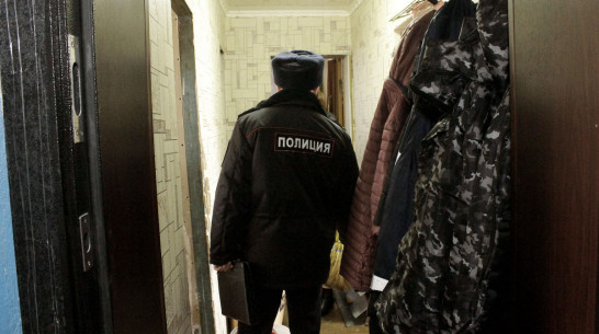 Под Воронежем женщину, ударившую полицейского электрошокером, оштрафовали на 25 тыс рублей