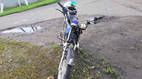 В Воронежской области 13-летний водитель мопеда пострадал в ДТП с иномаркой