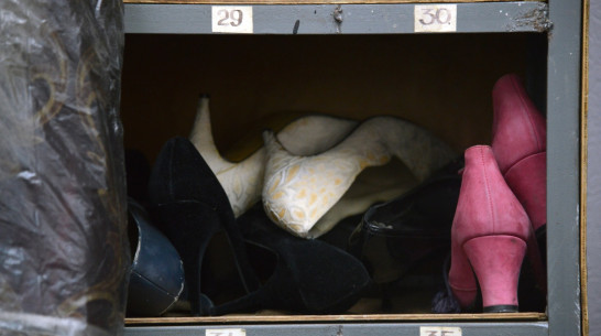 Камерный театр попросил у воронежцев ненужную обувь