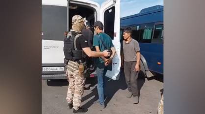 После рейда силовиков в Воронежской области из России депортируют 118 иностранцев