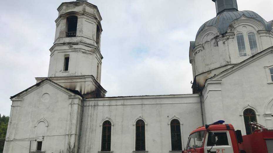 Сбор средств на восстановление пострадавшего от пожара храма начали в Нижнем Мамоне