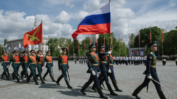 Как прошел парад Победы в Воронеже: самые яркие кадры с главной площади города