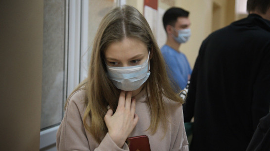 COVID-19 после суточной передышки вновь поставил антирекорд по заболевшим воронежцам