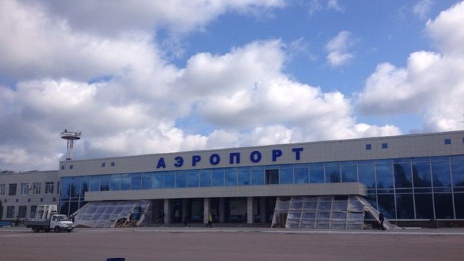Авиарейс из Воронежа в Санкт-Петербург отложили по техническим причинам
