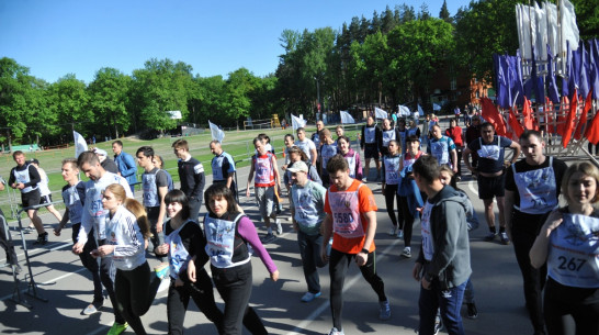 Фото РИА «Воронеж». Сдача норм ГТО чиновниками 