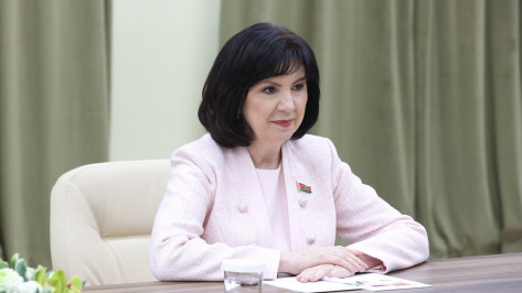 Воронежский губернатор поздравил с юбилеем председателя Совета Республики Национального собрания Республики Беларусь Наталью Кочанову