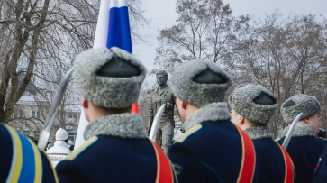 Губернатор Александр Гусев обратился к воронежцам в День памяти воинов-интернационалистов