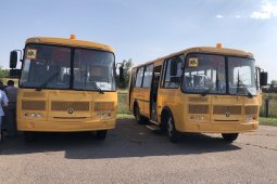 Воронежская область передала два школьных автобуса Новопсковскому району ЛНР