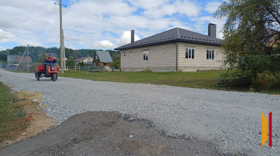 Активисты отремонтировали дорогу в хохольском поселке Опытная Станция ВНИИК