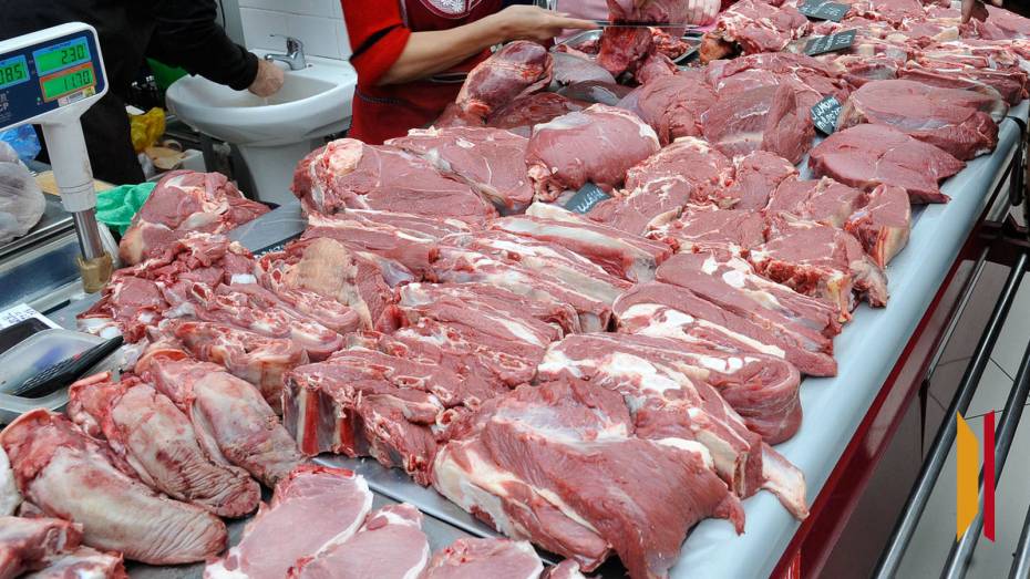 Санврачи забраковали более 405 кг опасного мяса в Воронежской области