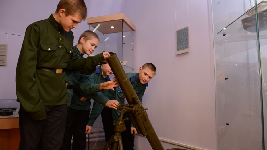 В Острогожском музее открылась выставка оружия