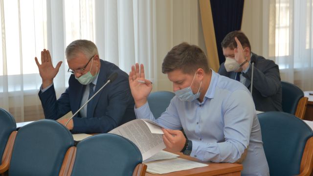 Депутаты гордумы Воронежа попросят губернатора повысить тарифы на «коммуналку»