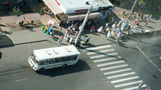 В Воронеже сбивший женщину автомобилист скрылся с места ДТП