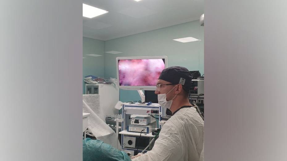 Онкологи помогли воронежцу, у которого рак кишки перешел в печень