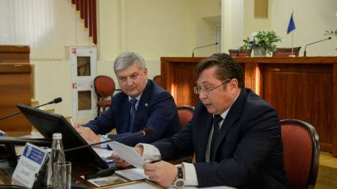 Ректор Воронежского университета назвал средний балл по ЕГЭ у поступивших на бюджет студентов