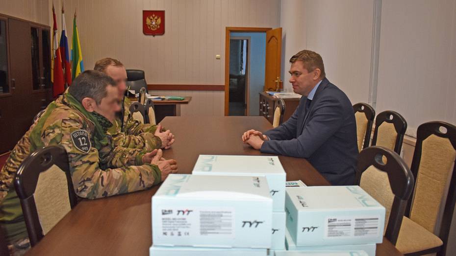 Лискинцы передали штурмовикам оборудование на 480 тыс рублей