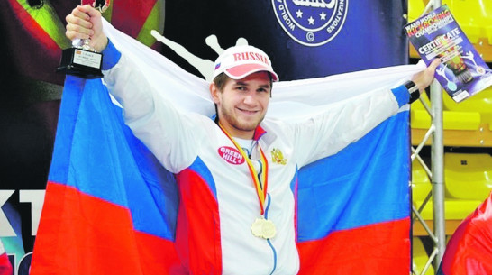 Судебный пристав из Семилук взял серебро на чемпионате Европы по кикбоксингу