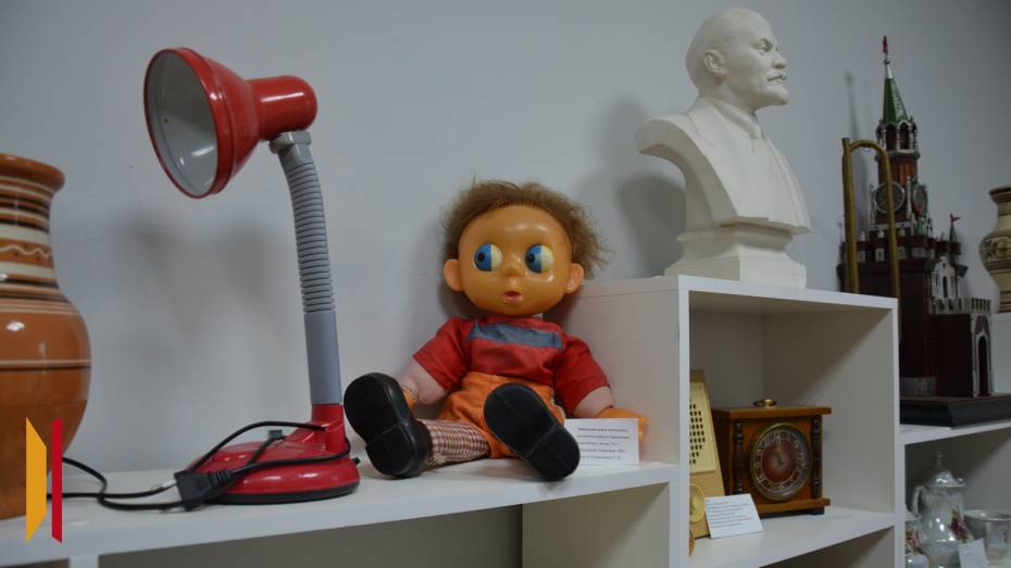 Глазастый Антошка. Самая страшная игрушка СССР хранится в Россошанском краеведческом музее