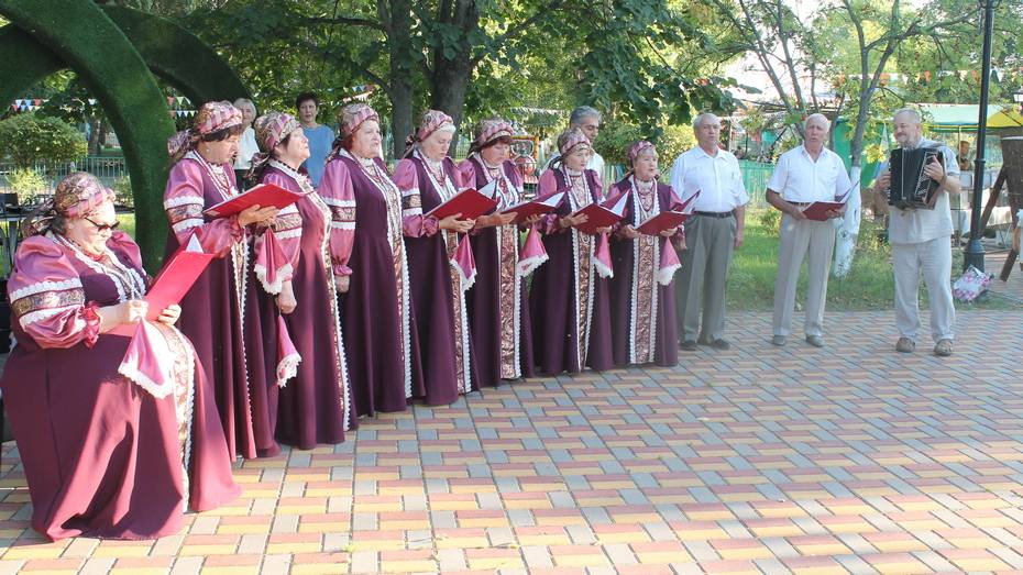 В Борисоглебске на благотворительном концерте собрали средства в поддержку бойцов СВО