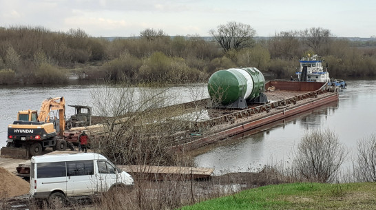 Баржа с реактором для Курской АЭС-2 застряла на Дону в Воронежской области