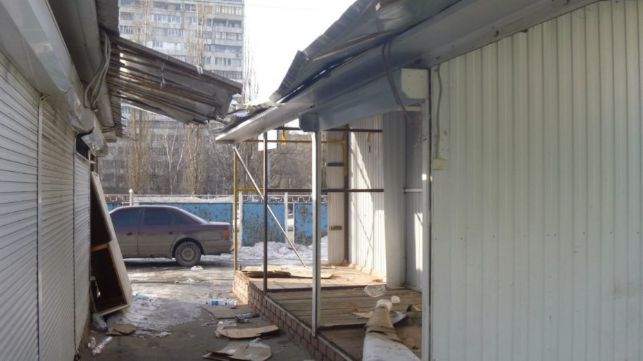 Воронежец ранил торговку мини-рынка на улице Владимира Невского