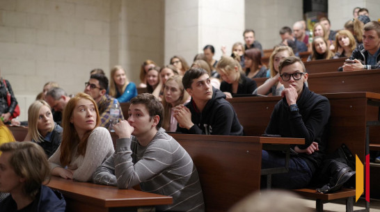 Три факультета Воронежского госуниверситета перевели на дистант из-за коммунальной аварии