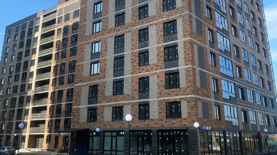 В Воронеже ливень затопил новостройку на улице Независимости: видео