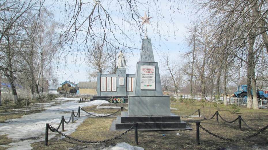 В павловском селе Лосево капитально отремонтируют мемориал Юным Героям